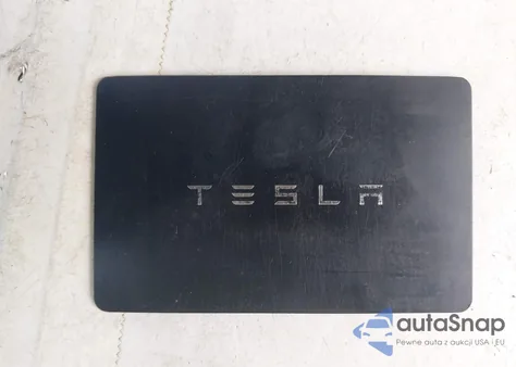 2021 Tesla Model 3 Performance Dual Motor All-Wheel Drive z USA, uszkodzony, nr VIN 5YJ3E1EC4MF025028